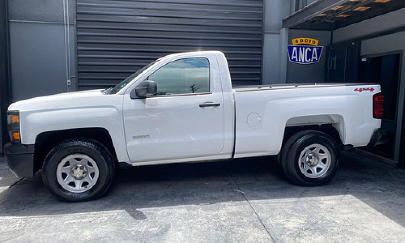 Chevrolet Silverado ...