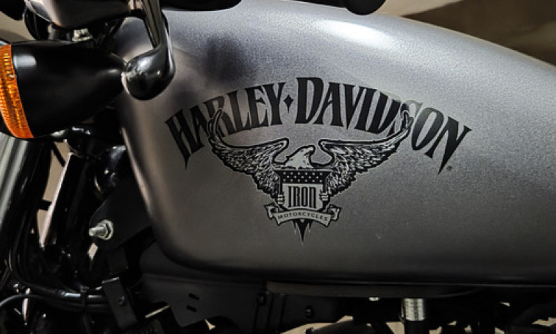 Harley Davidson Iron...