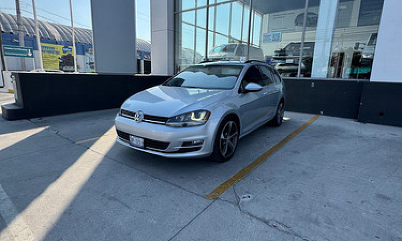Volkswagen Golf Vari...