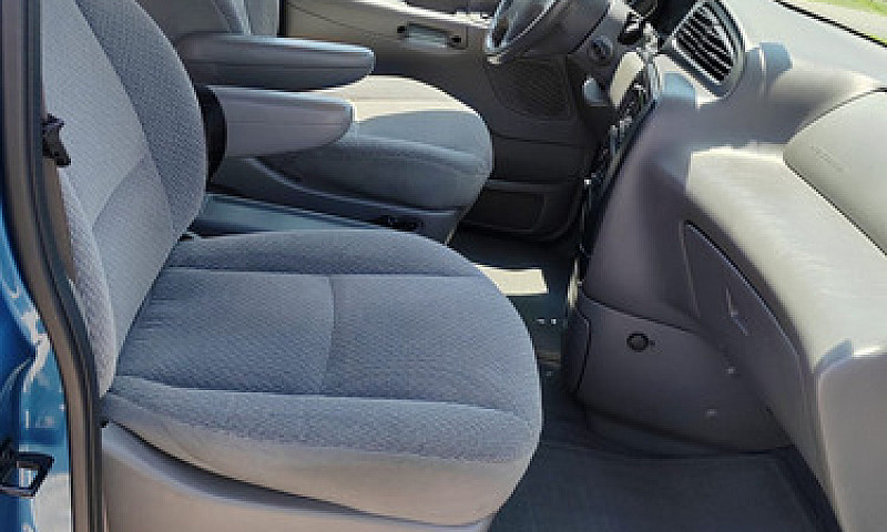 Ford Windstar Se Tel...