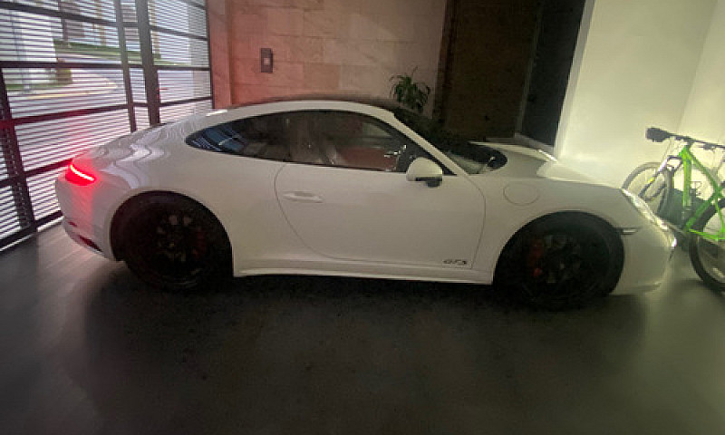 Porsche 911 3.0 Carr...