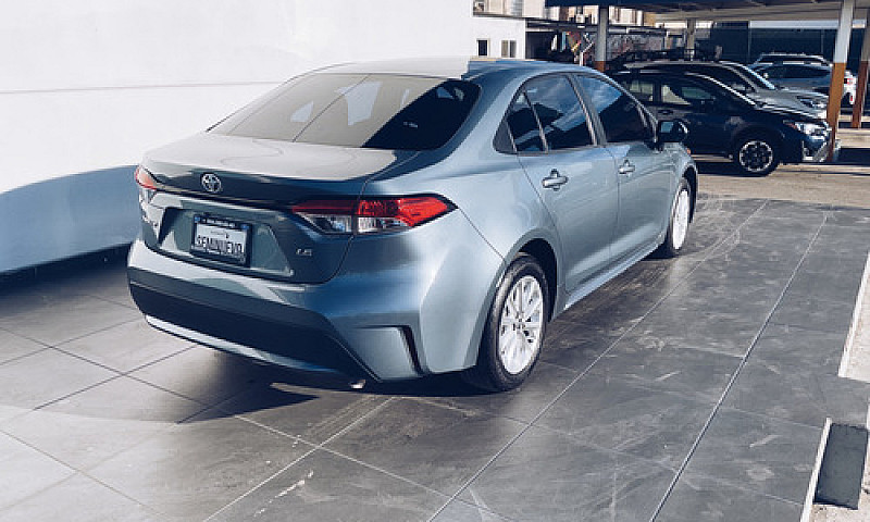 Toyota Corolla 2020...