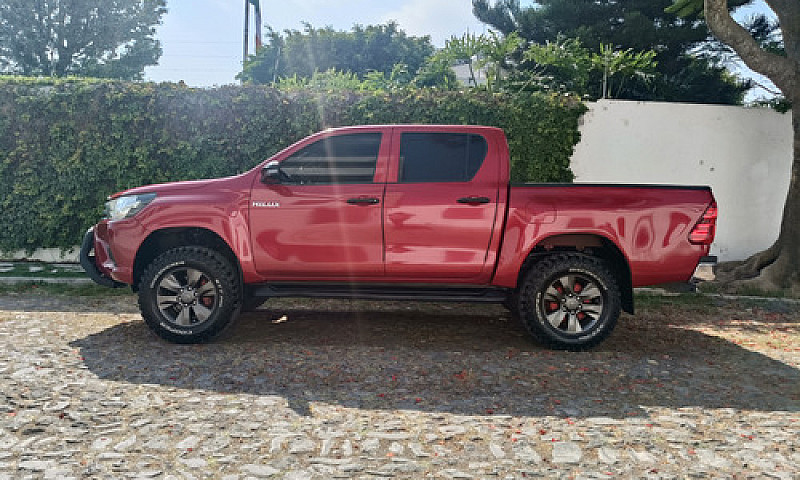 Toyota Hilux 2.7 Cab...