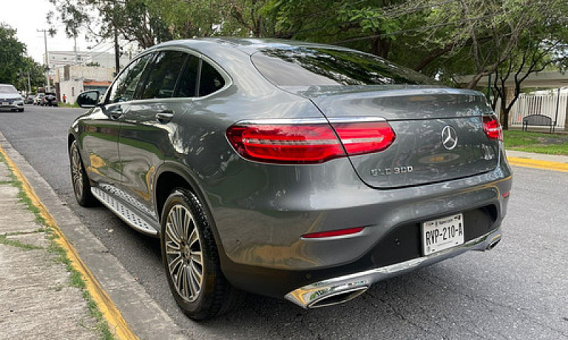 Mercedes-Benz Clase ...
