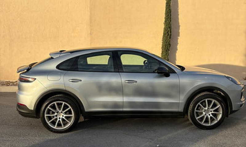 Porsche Cayenne Coup...