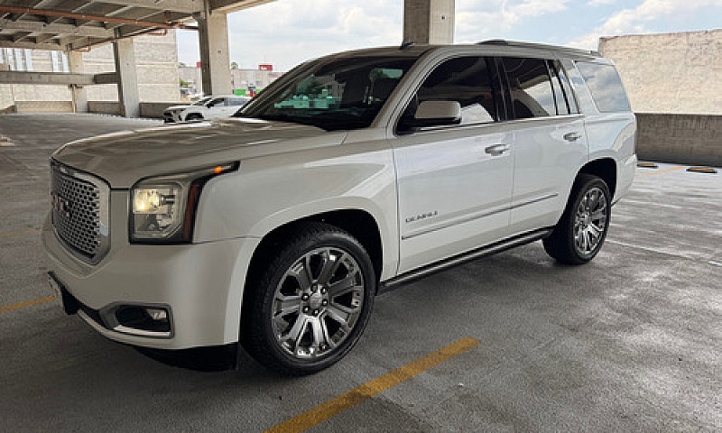 Gmc Yukon Denali 4X4...