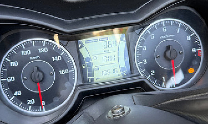 Yamaha Xmax 300 2023...