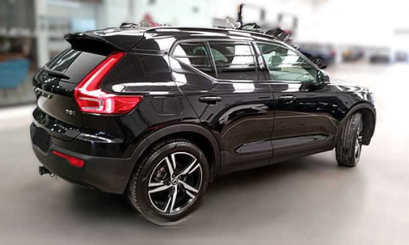 Volvo Xc40 2021...