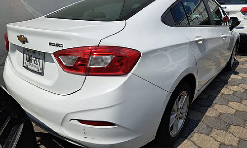 Chevrolet Cruze 2017...