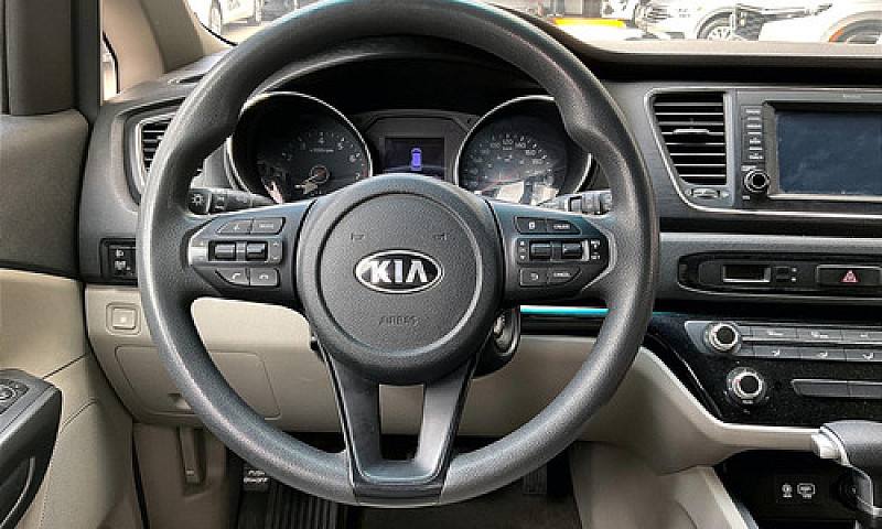 Kia Sedona 2020...
