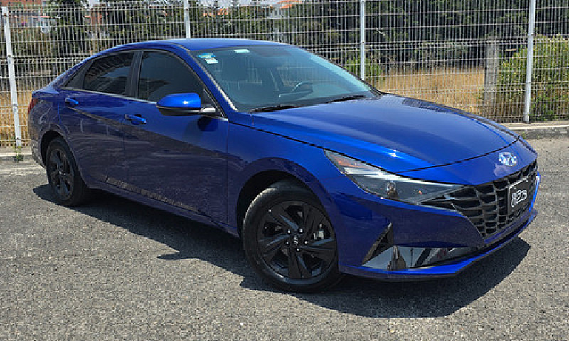 Hyundai Elantra 2.0 ...