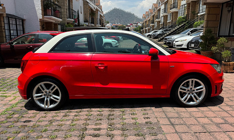 Audi A1 S-Line Plus ...