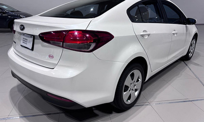 Kia Forte Sedan 2018...