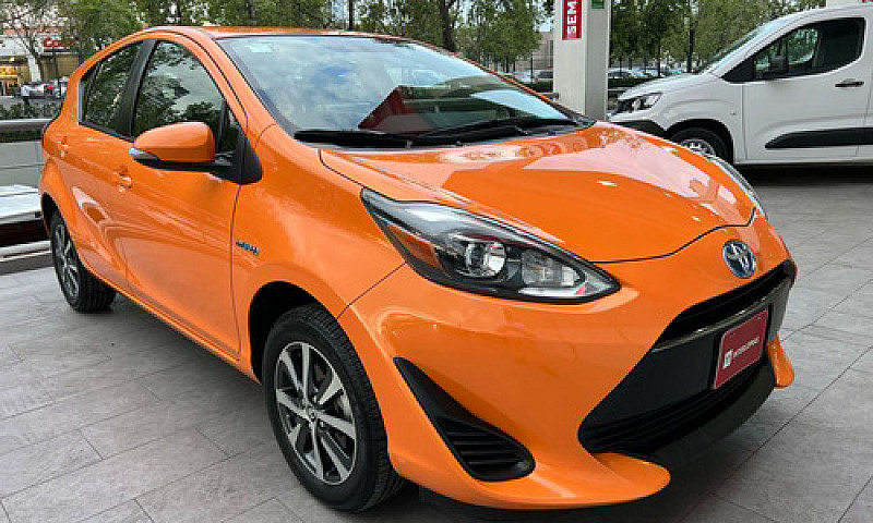 Toyota Prius 2019...