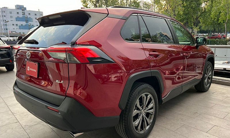 Toyota Rav4 2023...
