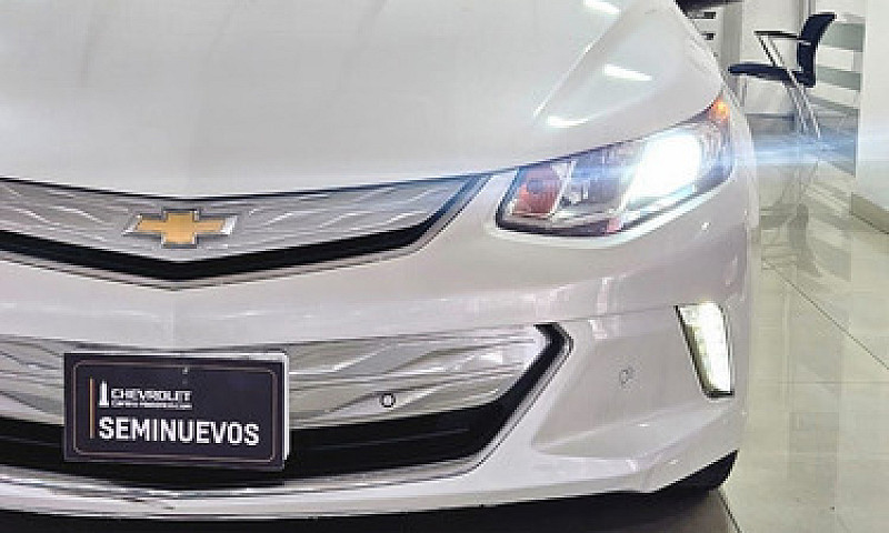 Chevrolet Volt 2017...