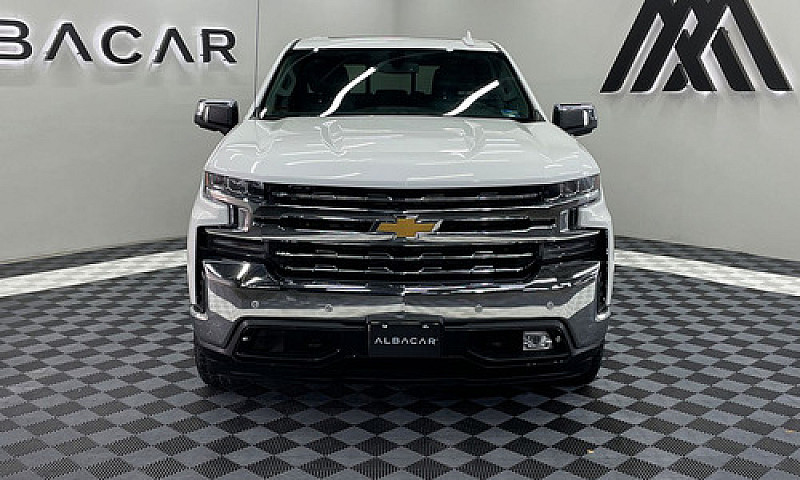 Chevrolet Cheyenne 2...