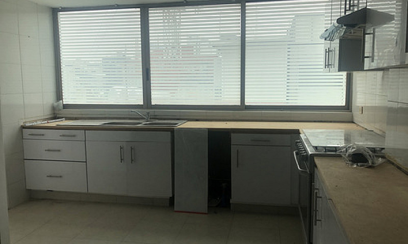 Departamento En Pola...