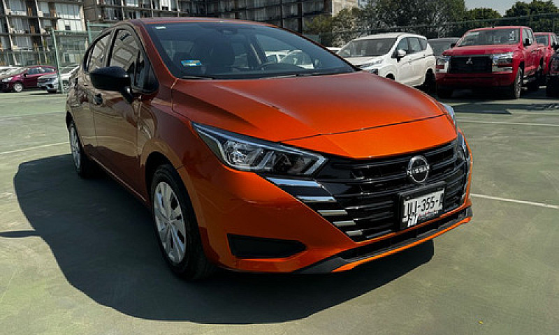 Nissan Versa 2023...