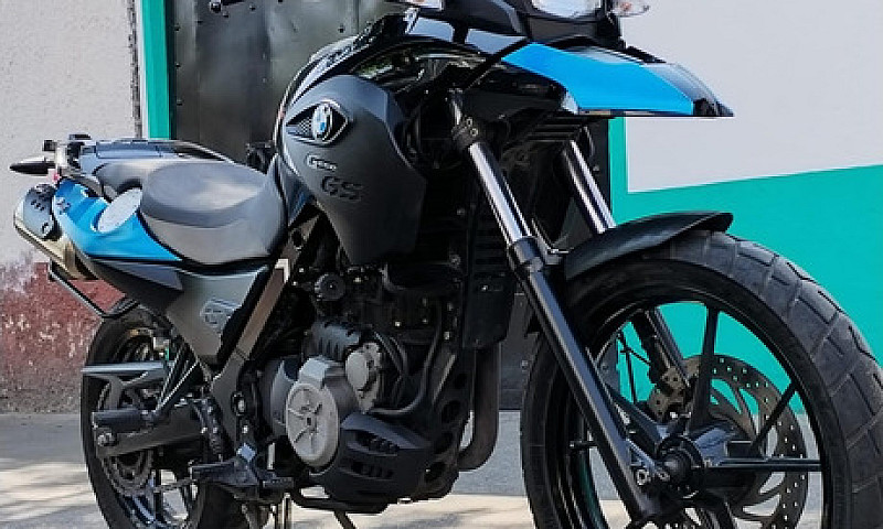 Motocicleta Bmw G650...