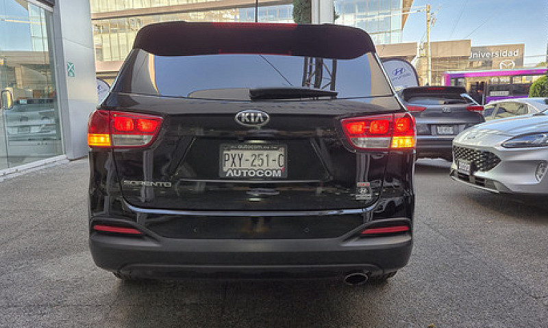 Kia Sorento 2017...