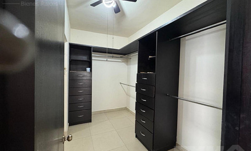 Casa En Venta Con Al...