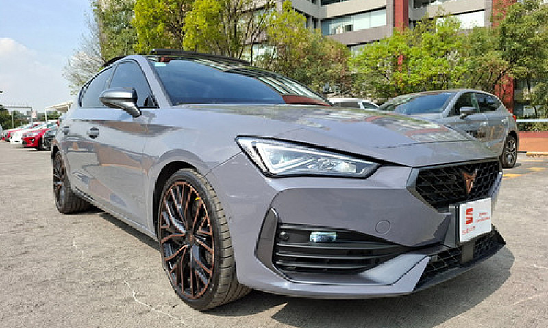 Cupra Leon 300 Hp Au...