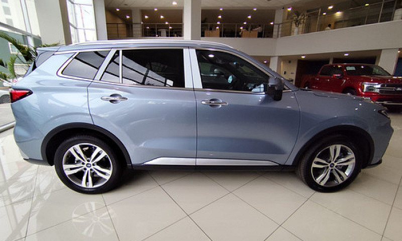 Ford Territory Titan...