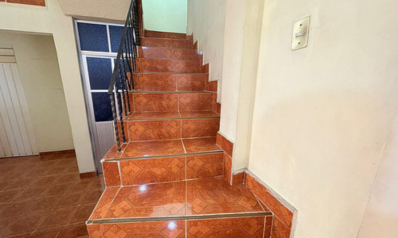 Casa Sola En Venta, ...