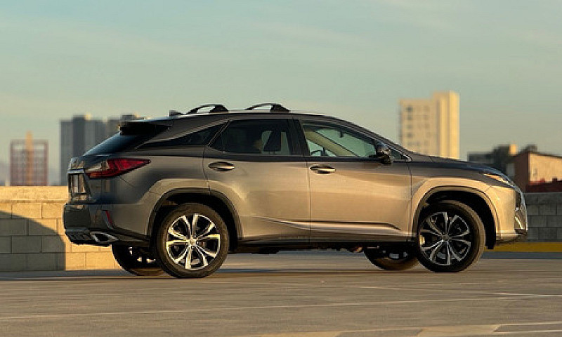 Lexus Rx350...
