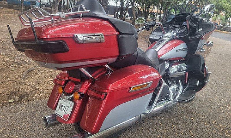 Road Glide Ultra Nac...