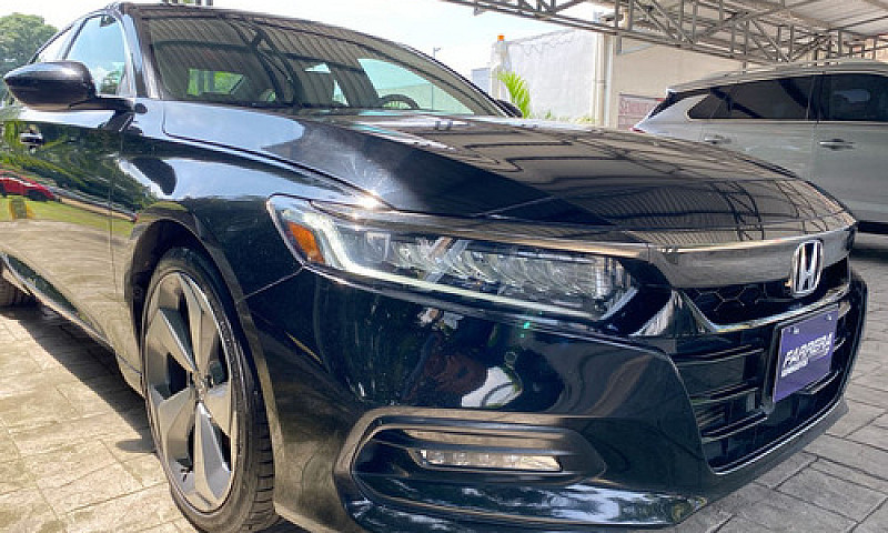 Honda Accord 2019...