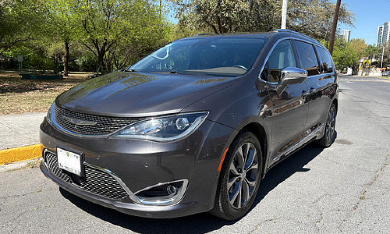 Chrysler Pacifica Li...