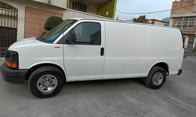 Chevrolet Exprees Pa...