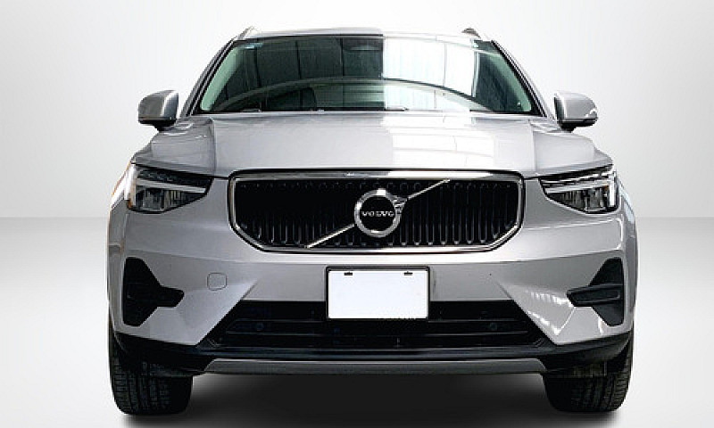 Volvo Xc40 2023...