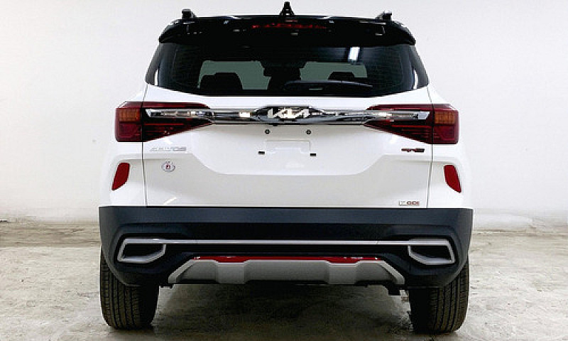 Kia Seltos 2023...