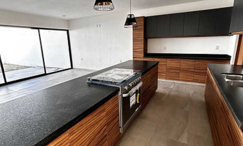 Casa En Venta En Gra...