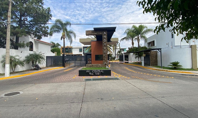 Casa En Venta En Cot...
