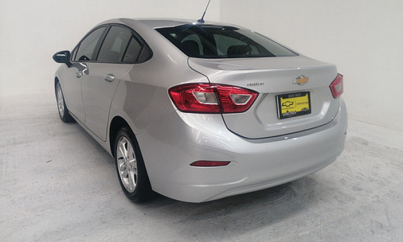 Chevrolet Cruze 2018...