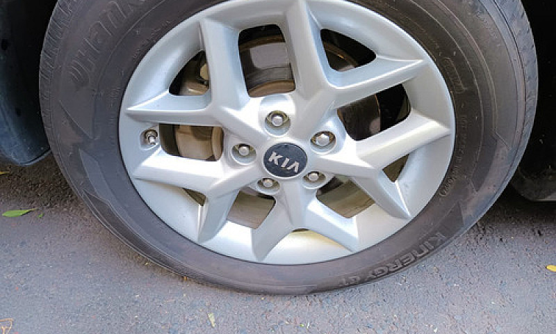Kia Soul 1.6 Lx Mt...