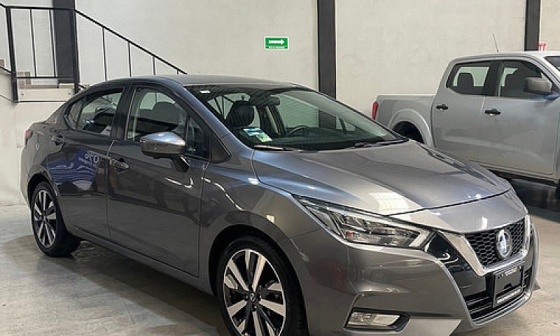 Nissan Versa 2020...