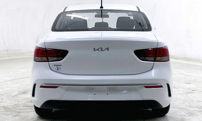 Kia Rio 2022...