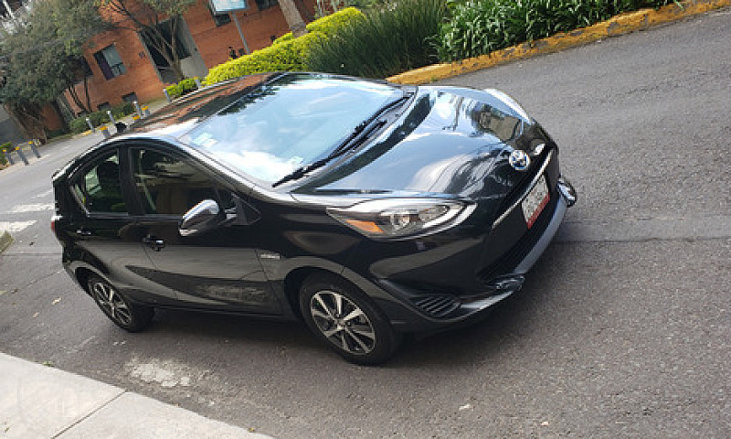 Toyota Prius C 1.5 H...