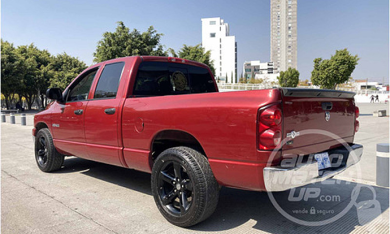 Dodge Ram 1500 Picku...