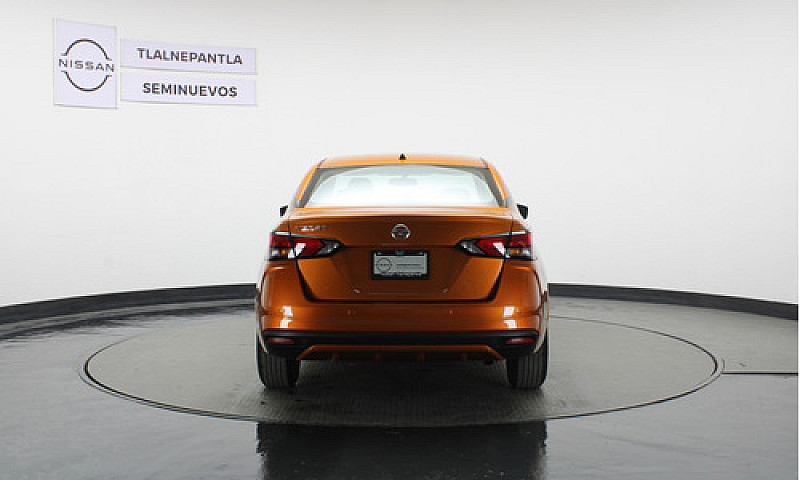 Nissan Versa 2022...