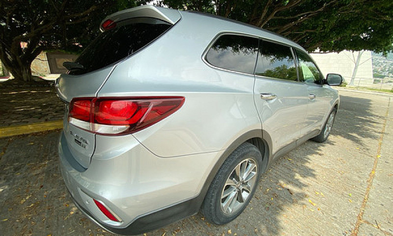 Hyundai Santa Fe 201...