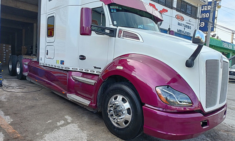 Kenworth T680...