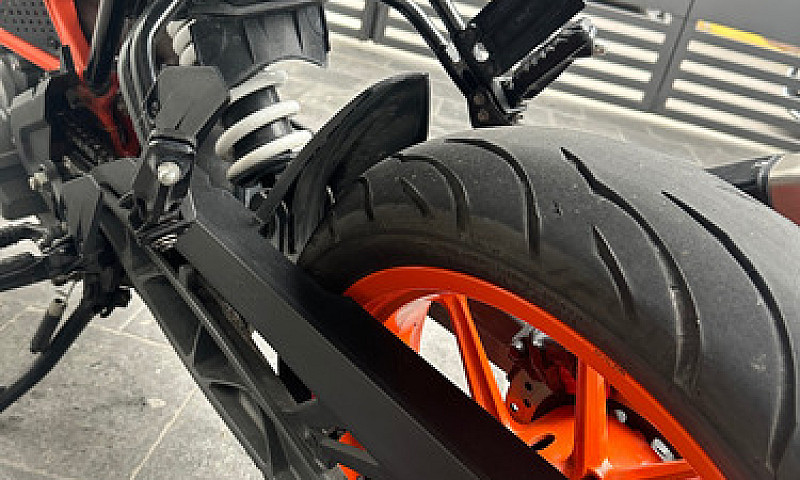 Duke 390 Semi Nueva...