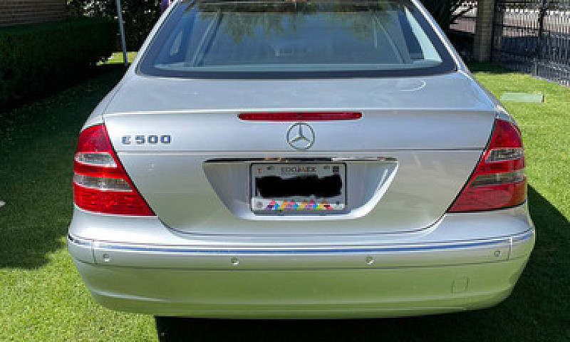 Mercedes Benz E500 G...