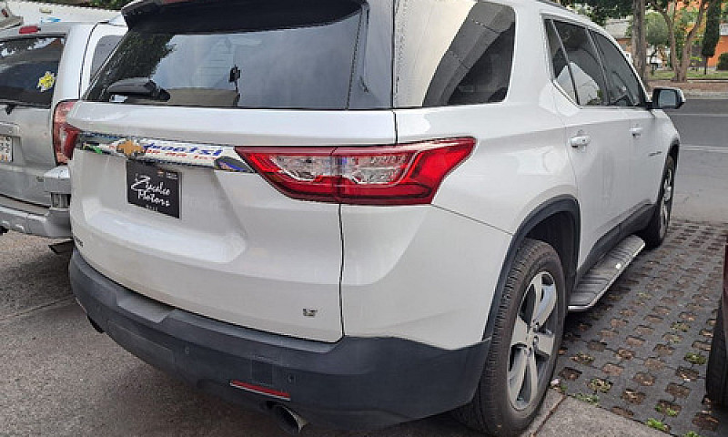 Chevrolet Traverse 2...